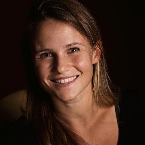 Lia Tomat - Individual - StageLync