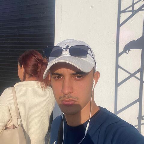 Mohamed amine  Seddiki - Individual - Algeria - StageLync