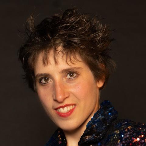 Flora Fantasia - Company - France - StageLync