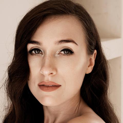 Iryna Vorotyntseva  - Individual - Ukraine - StageLync