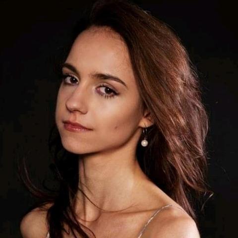 Dorota  Rowinska  - Individual - Poland - StageLync