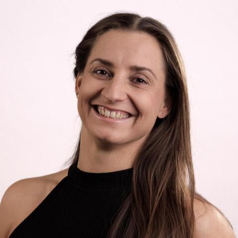 Martina Illichova - Individual - Czech Republic - StageLync