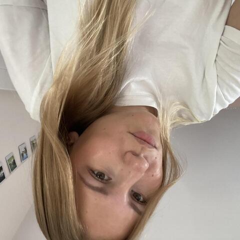 Paula Capase - Individual - Latvia - StageLync