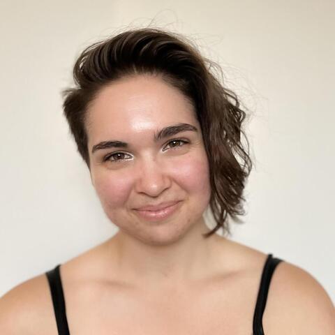 Maddie Bones - Individual - United States - StageLync