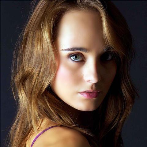 Eléna Marina - Individual - United Kingdom - StageLync