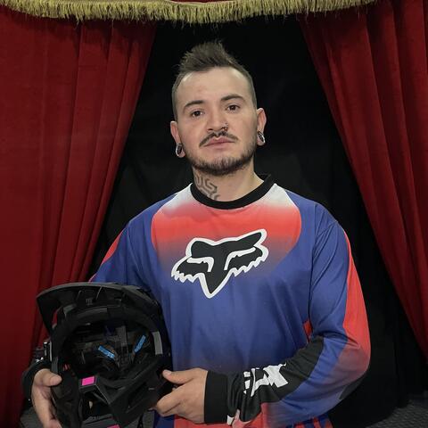 Miller Rivera - Individual - Colombia - StageLync