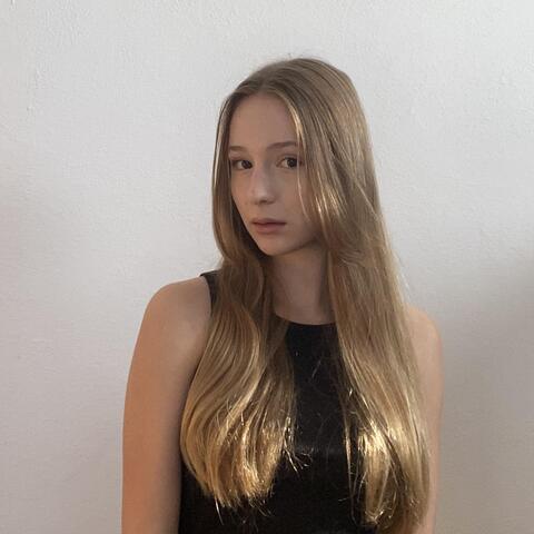 Tereza Petra Macharová - Individual - StageLync