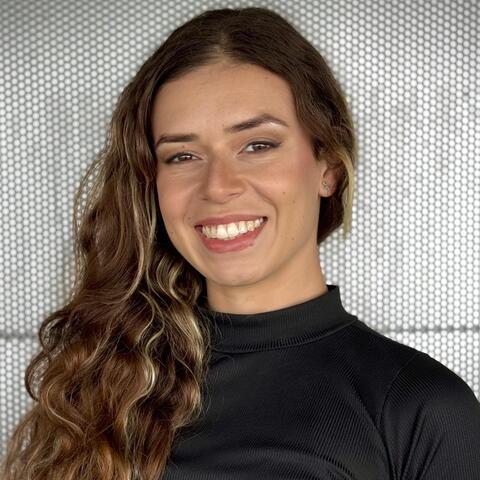 Rebeca Simões - Individual - Brazil - StageLync