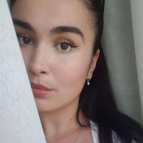 Petra Décsi - Individual - Hungary - StageLync