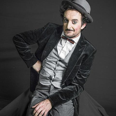 Monsieur David - Individual - Italy - StageLync