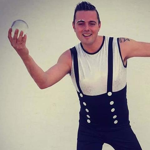 Matthew ryan circus artist - Company - United Kingdom - StageLync