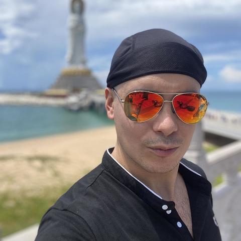Charlie Brownie - Individual - Colombia - StageLync