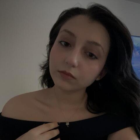 Eylül Özdemir - Individual - Turkey - StageLync