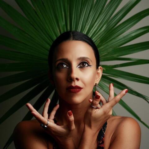 Renata Barcellos - Individual - Brazil - StageLync