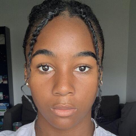 Zoe Stolberg - Individual - United States - StageLync