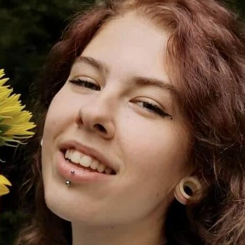 Manja Borstnar - Individual - Slovenia - StageLync