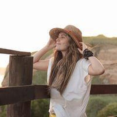 Maria Philip - Individual - Argentina - StageLync
