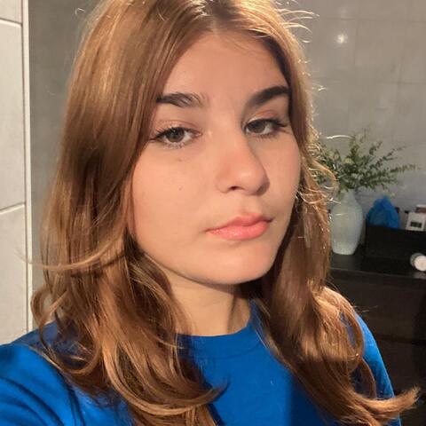 Selen Atlihan - Individual - Belgium - StageLync