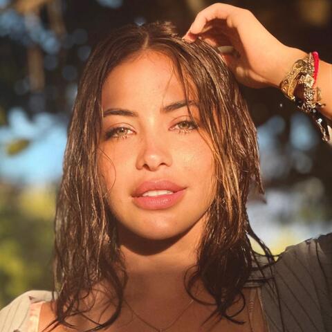 Valeria Saltos - Individual - Ecuador - StageLync