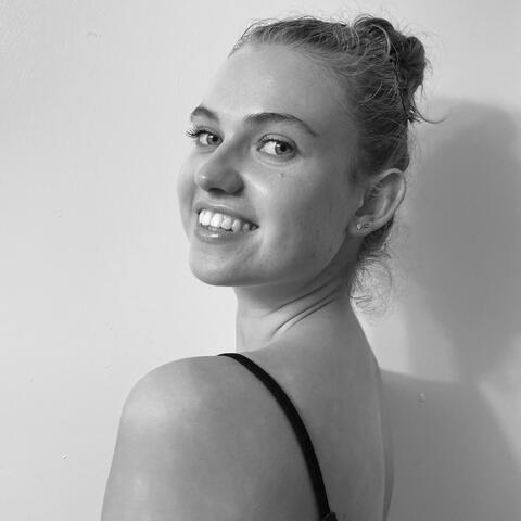 Paulina Zhitskay - Individual - Russia, United States - StageLync