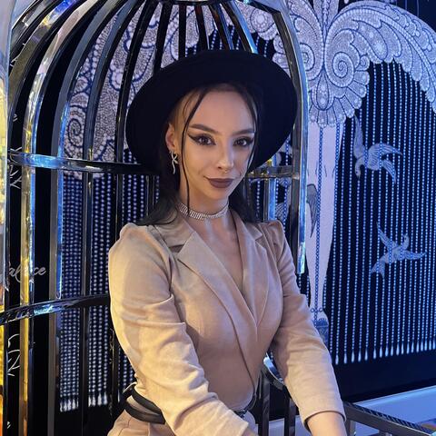 Oleksandra  Zhuravel  - Individual - Ukraine - StageLync