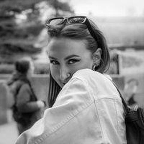 Em Hewitt  - Individual - United Kingdom - StageLync