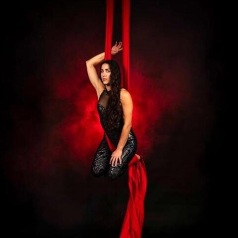 Cassandra May Raineri - Individual - France, Italy - StageLync