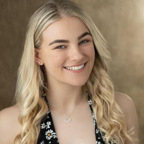 Dizzy Callard - Individual - United Kingdom - StageLync