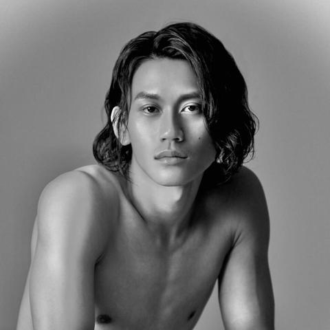 Yuewei Hsu - Individual - Taiwan - StageLync