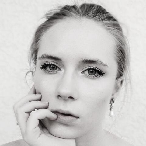 Anastasia Vorobiei  - Individual - Ukraine - StageLync