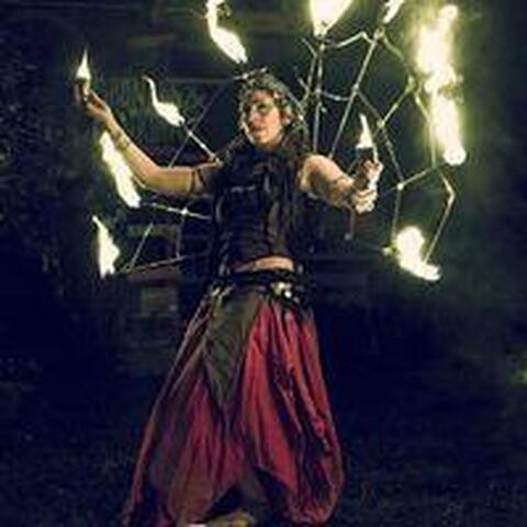 Shaz Von Pyrocircus - Individual - Germany, United States - StageLync