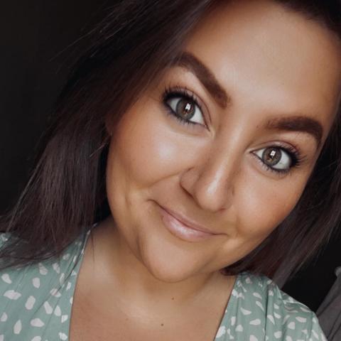 Elizabeth  Thomson - Individual - United Kingdom - StageLync