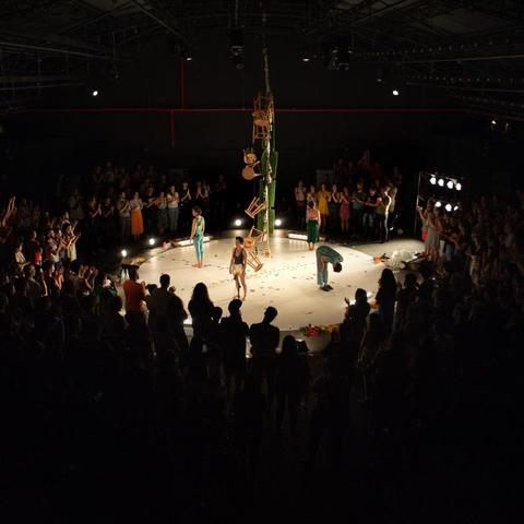 Instrumento de Ver - Company - Brazil - StageLync