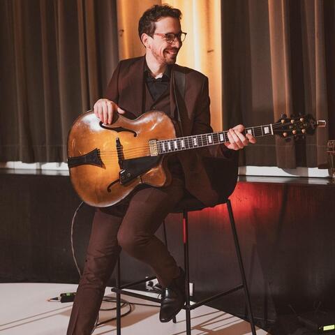 Gur Liraz - Individual - StageLync