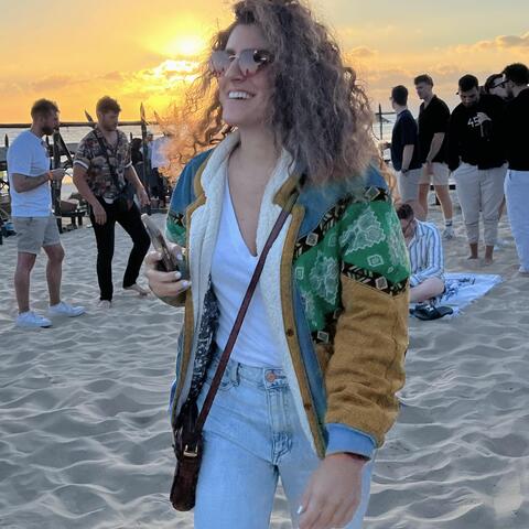 Yara Nasr  - Individual - Lebanon - StageLync