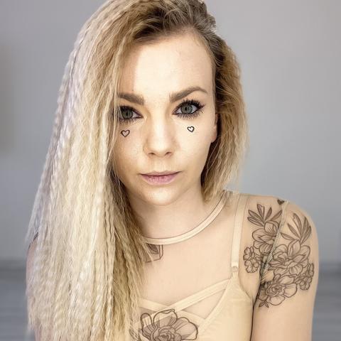 Olena Demchuk  - Individual - Ukraine - StageLync