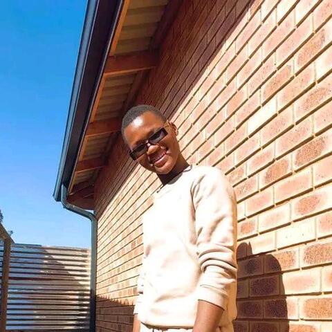 Siyabonga  Mlambo  - Individual - South Africa - StageLync