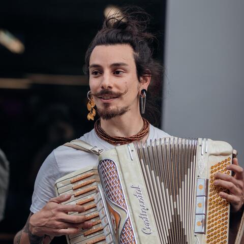 Nicolas Van-Yurick - Individual - Chile - StageLync