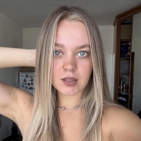 Katetyna Maksymenko - Individual - Ukraine - StageLync