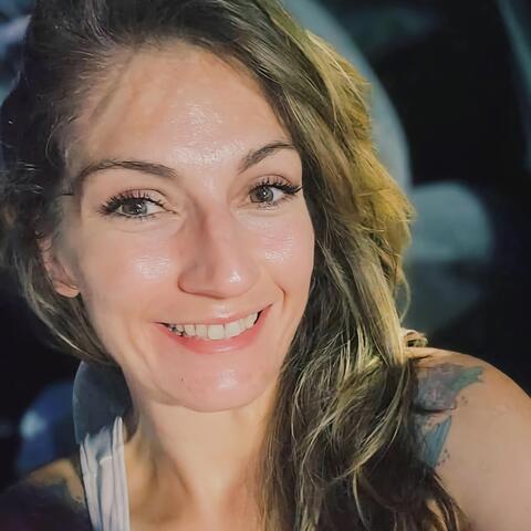 Paige  HALL - Individual - United States - StageLync
