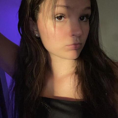 Bernadette Olah - Individual - Hungary, United Kingdom - StageLync
